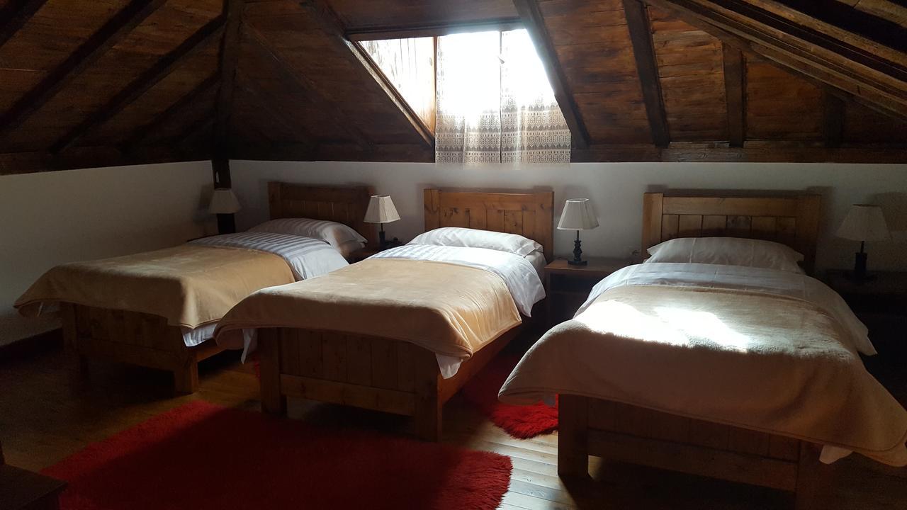 Hotel Bujtina E Bardhe Корча Экстерьер фото